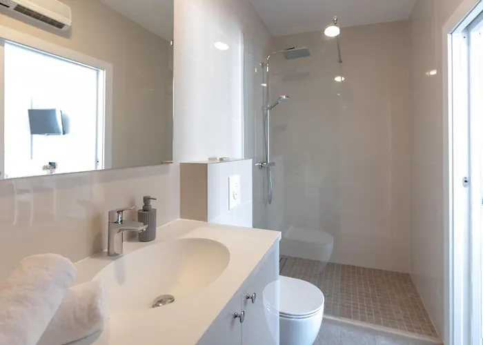 Awesome In With Wifi Holiday home *