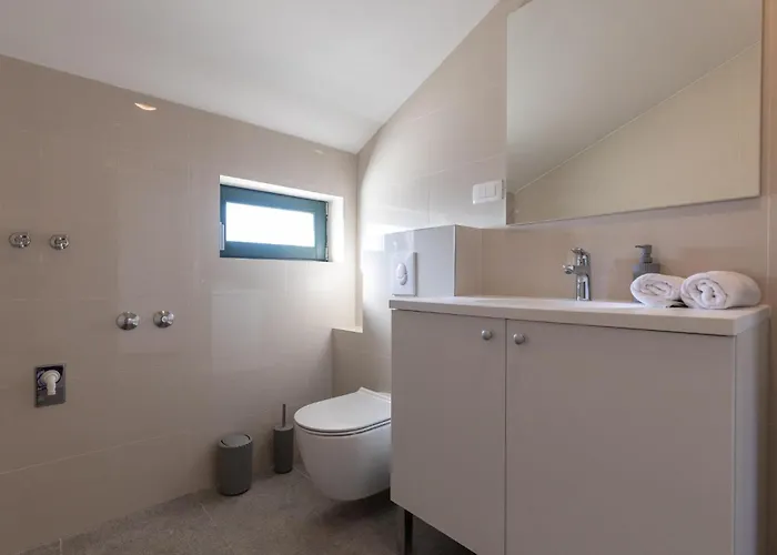 Awesome In With Wifi Holiday home