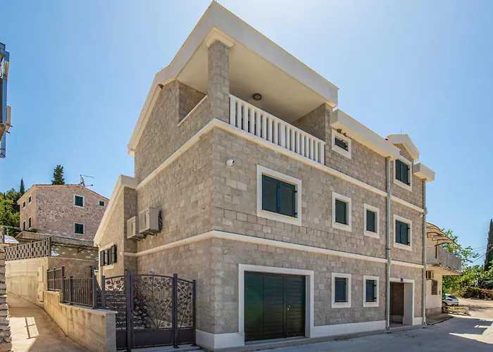 Awesome In With Wifi Holiday home