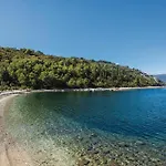 Beach Front Home In Klek Feriehus *