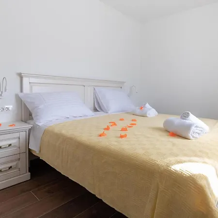 Prázdninový dům Awesome In With Wifi Klek