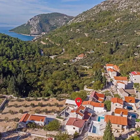 Lovely In With House A Panoramic View Klek