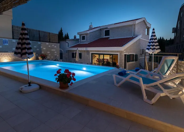 Ferienhaus Awesome In With Wifi *