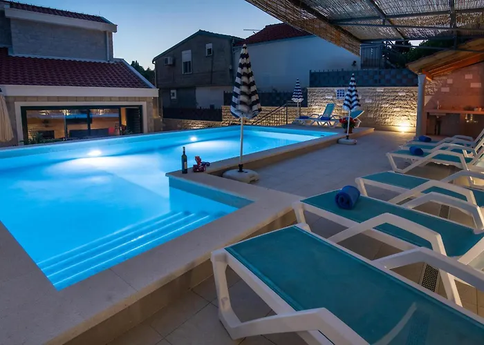 Ferienhaus Awesome In With Wifi *